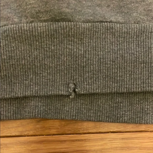 Under Armour Men's Gray Hoodie - Picture 3 of 4
